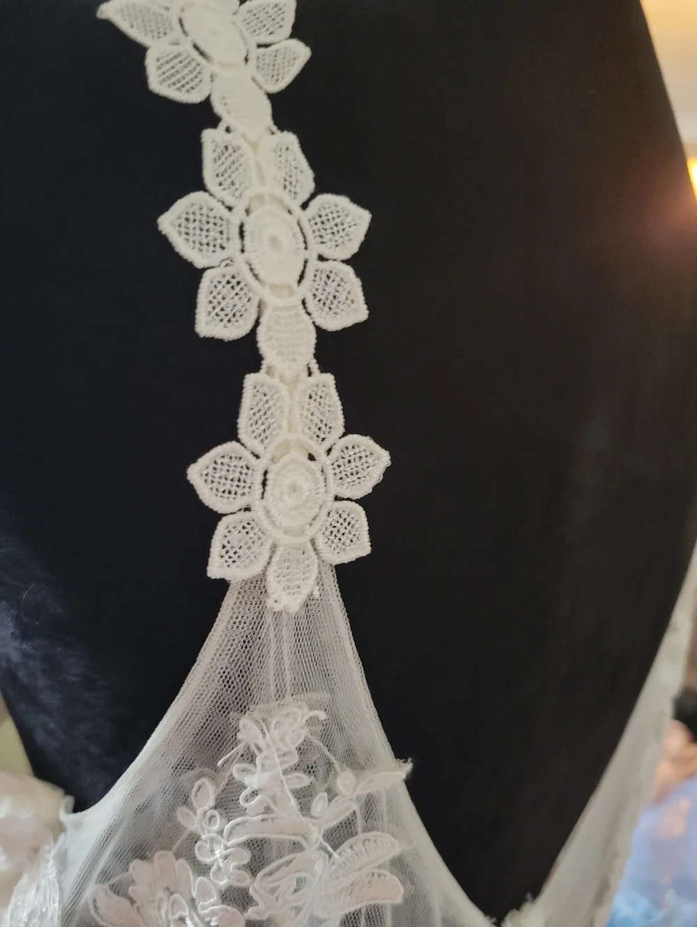 Wedding Gown White With Lace Bodice‎  5' Train Gorgeous Back Size XL